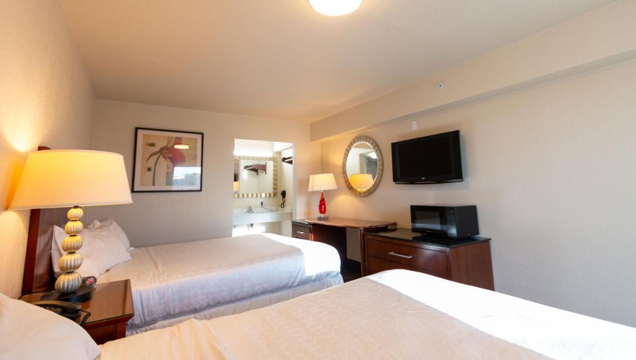Magnuson Extended Stay And Suites Airport Hotel Ірвінг Екстер'єр фото
